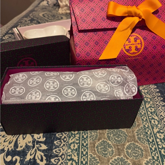 Colorful Patterned Shoe Box - Picture 4 of 5